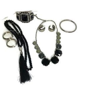 Beautiful Necklace Earrings Bracelet Lot